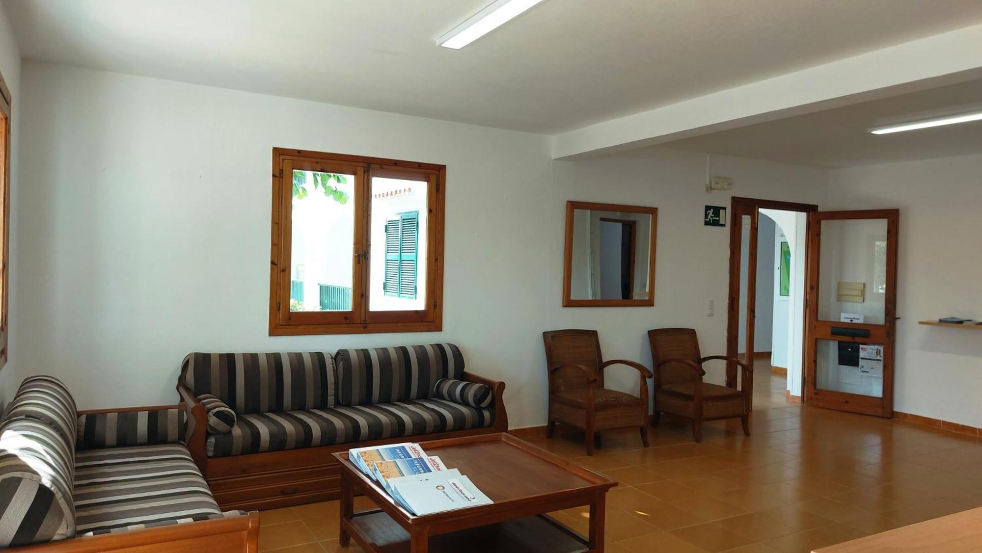 Apartamentos Vista Blanes Cala'N Blanes  Bagian luar foto